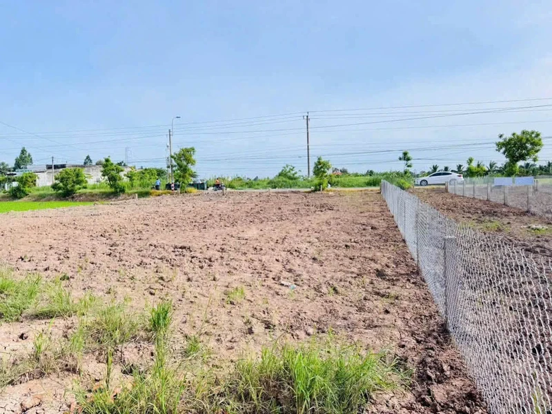 Bán đất thổ cư mặt tiền 5x33m Lạc Tấn Tân Trụ 1 tỷ 650 triệu