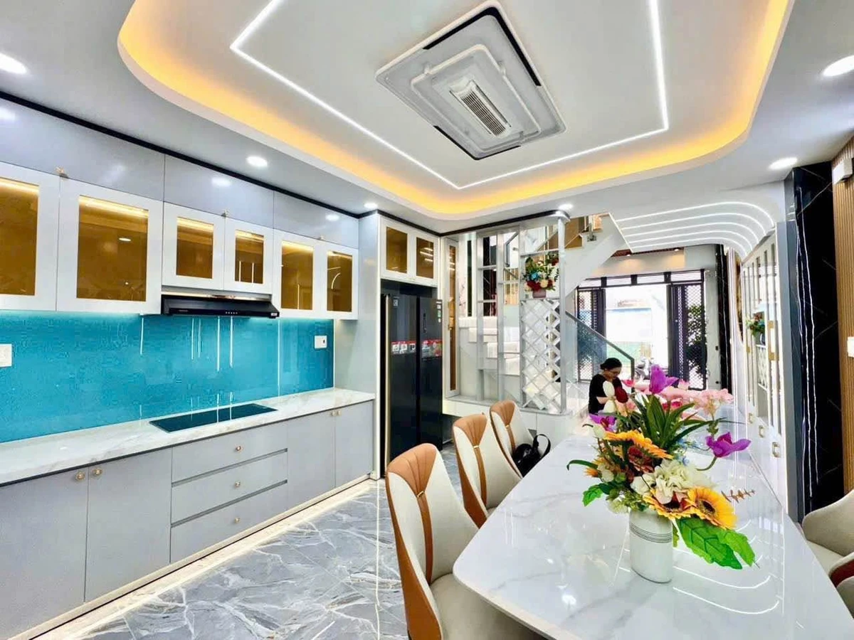 Bán nhà phố mới 1 trệt 1 lửng 3 lầu 56m2 hẻm Lâm Thị Hố, Quận 12 giá 5,99 tỷ - Ảnh thu nhỏ 4