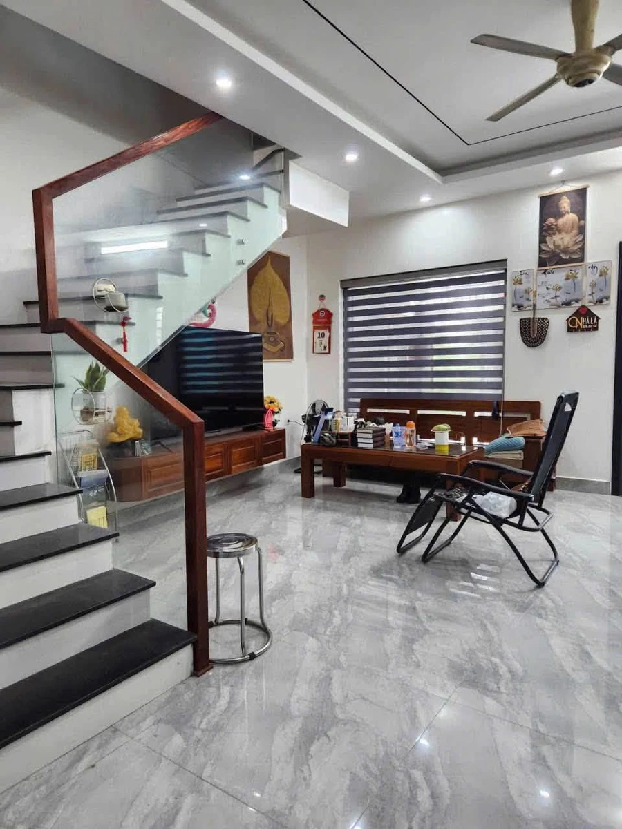 Bán nhà 100m2 mặt tiền 7m, Tân Phú - Ảnh 1