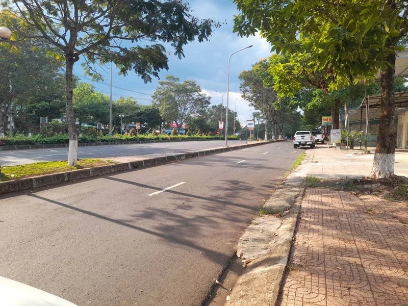 Bán đất mặt đường Nguyễn Tất Thành 240m² tại Lâm Đồng