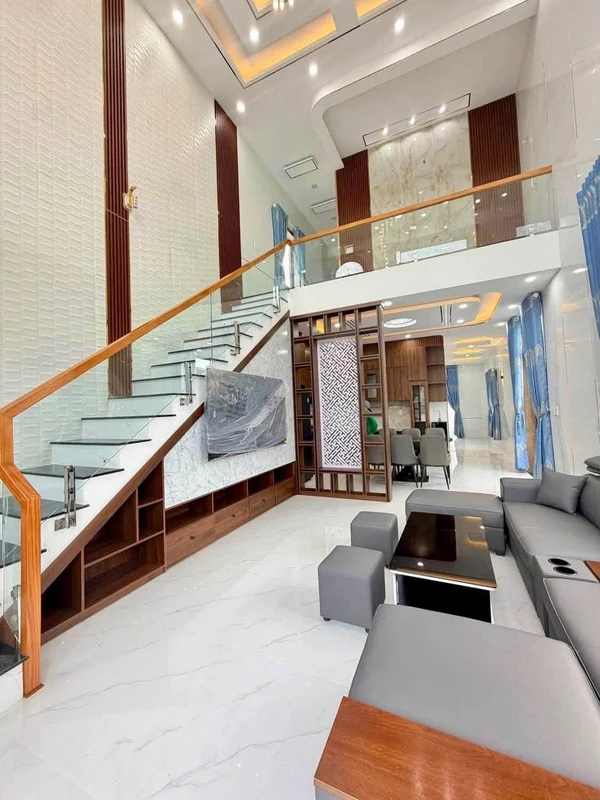 Nhà bán Long Hải 100m² 3 phòng ngủ 4 tỷ 300