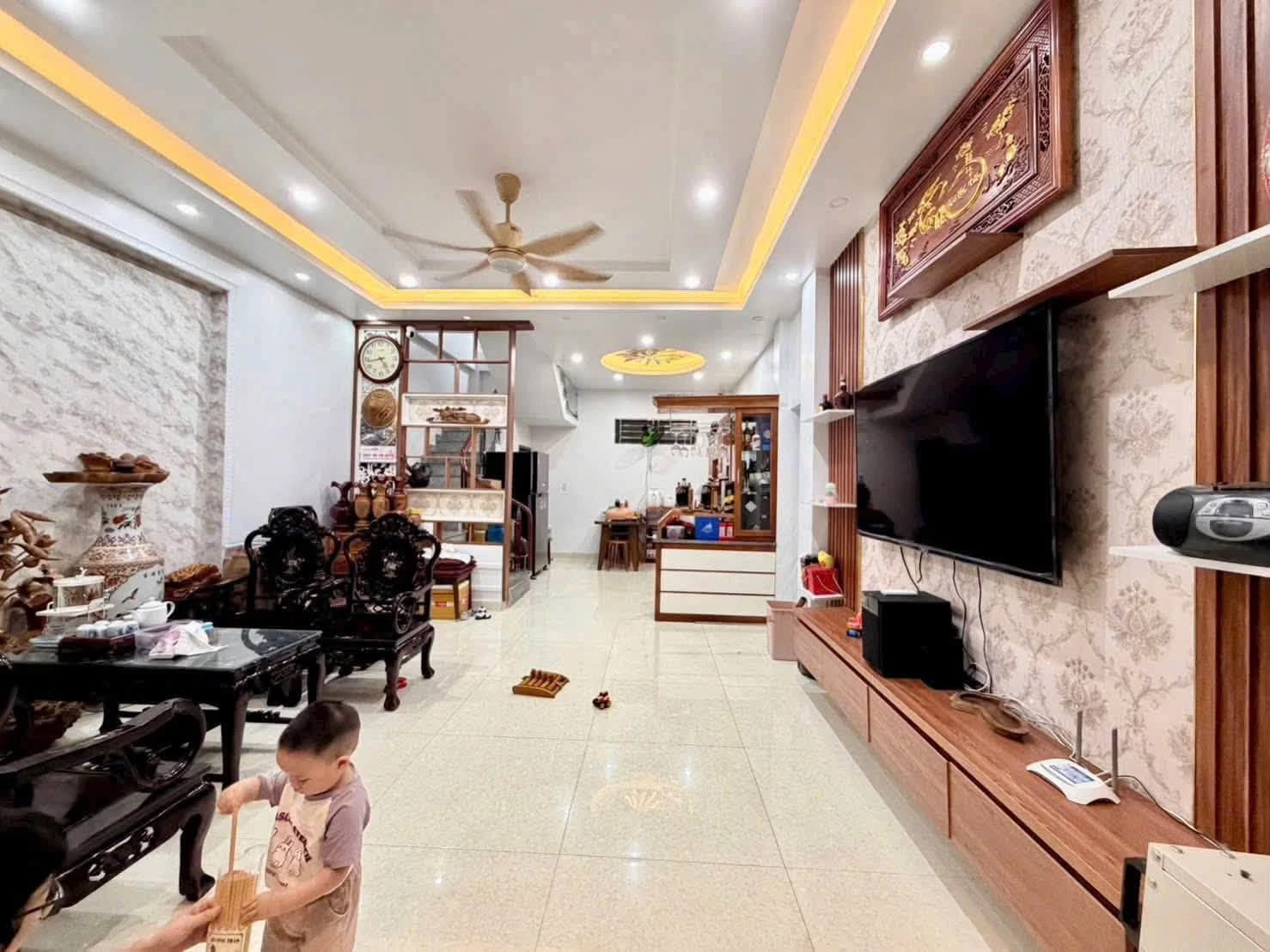 Bán nhà lô góc 4 tầng 52m² Chợ Lũng Hoa Nhà Bè - Ảnh 1