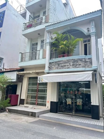 Bán nhà góc 2 mặt tiền 38m2 gần Công viên Lãnh Bình Thắng - Ảnh thu nhỏ 2