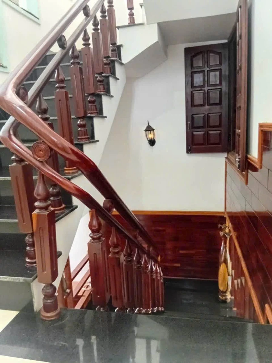 Bán nhà 2 lầu 105m² gần TT TP, hẻm Mai Hắc Đế - Ảnh thu nhỏ 5