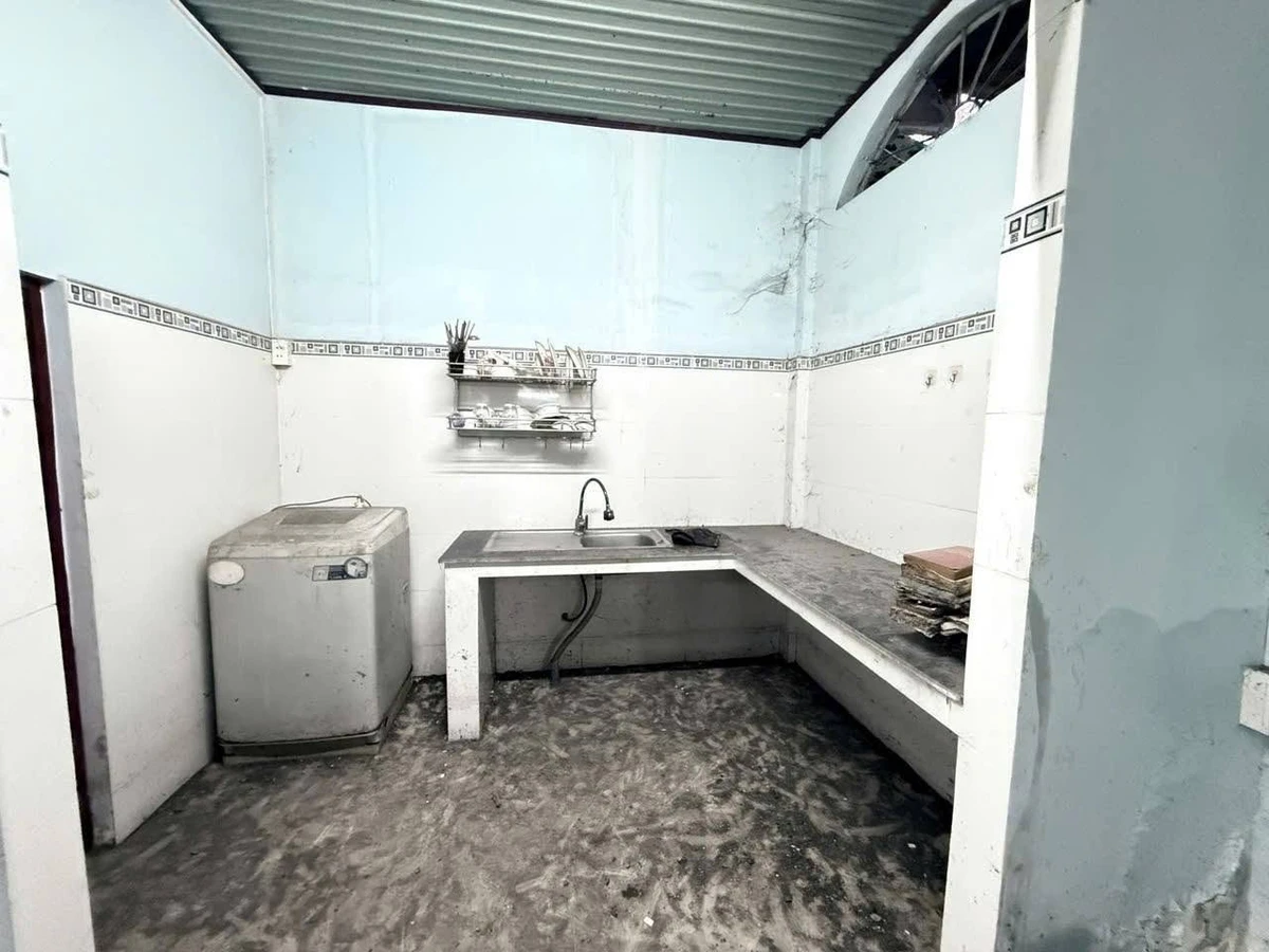 Bán nhà Cách Mạng Tháng 8 Quận 3, 62m2, 8 tỷ - Ảnh thu nhỏ 3