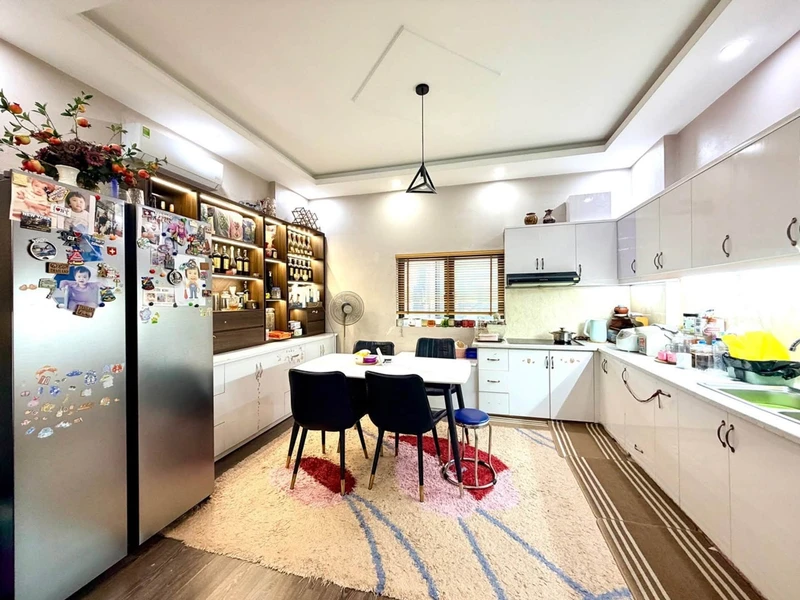 Bán nhà 4 tầng 55m² mặt tiền 4,5m Cao Thắng Hạ Long