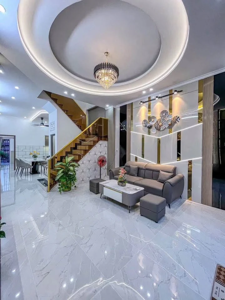 Bán nhà 2 mặt tiền 135m² 3 PN, Tô Vĩnh Diện Q.12 - 3,19 tỷ - Ảnh thu nhỏ 5