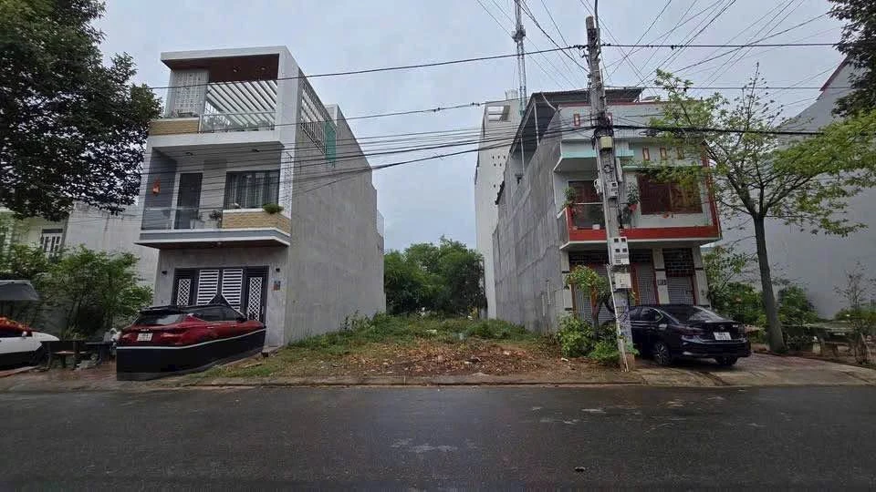 Bán lô đất 100m2 mặt tiền Đỗ Ngọc Du, Phan Thiết - Ảnh 1
