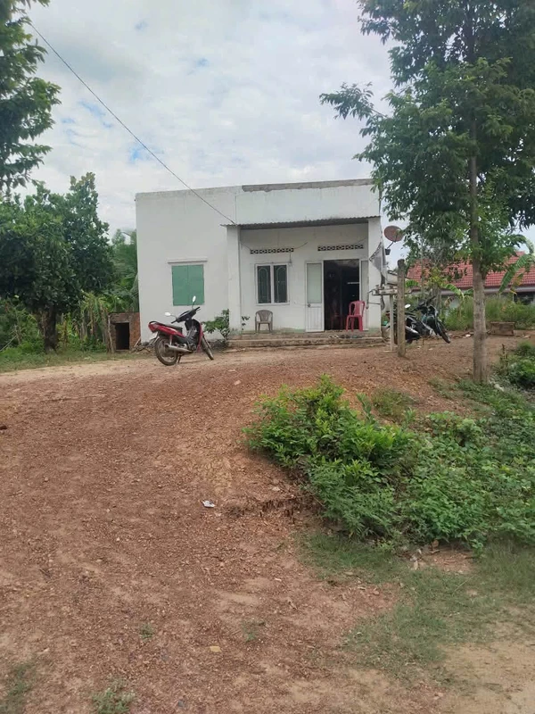 Nhà bán 250m2 Diên Xuân Nha Trang 299 triệu