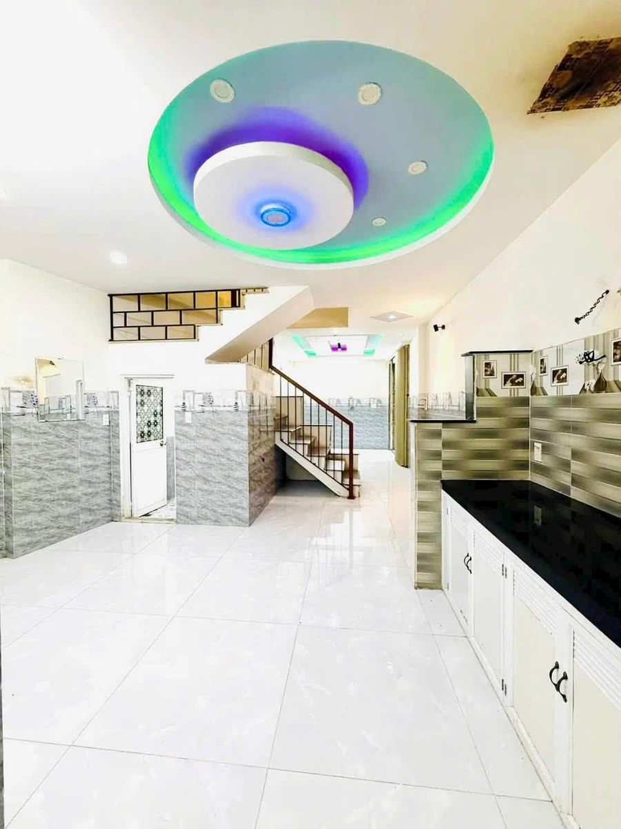 Nhà 4 tầng 41m² Hoàng Diệu, Hải Châu - 3 tỷ 250 - Ảnh thu nhỏ 3