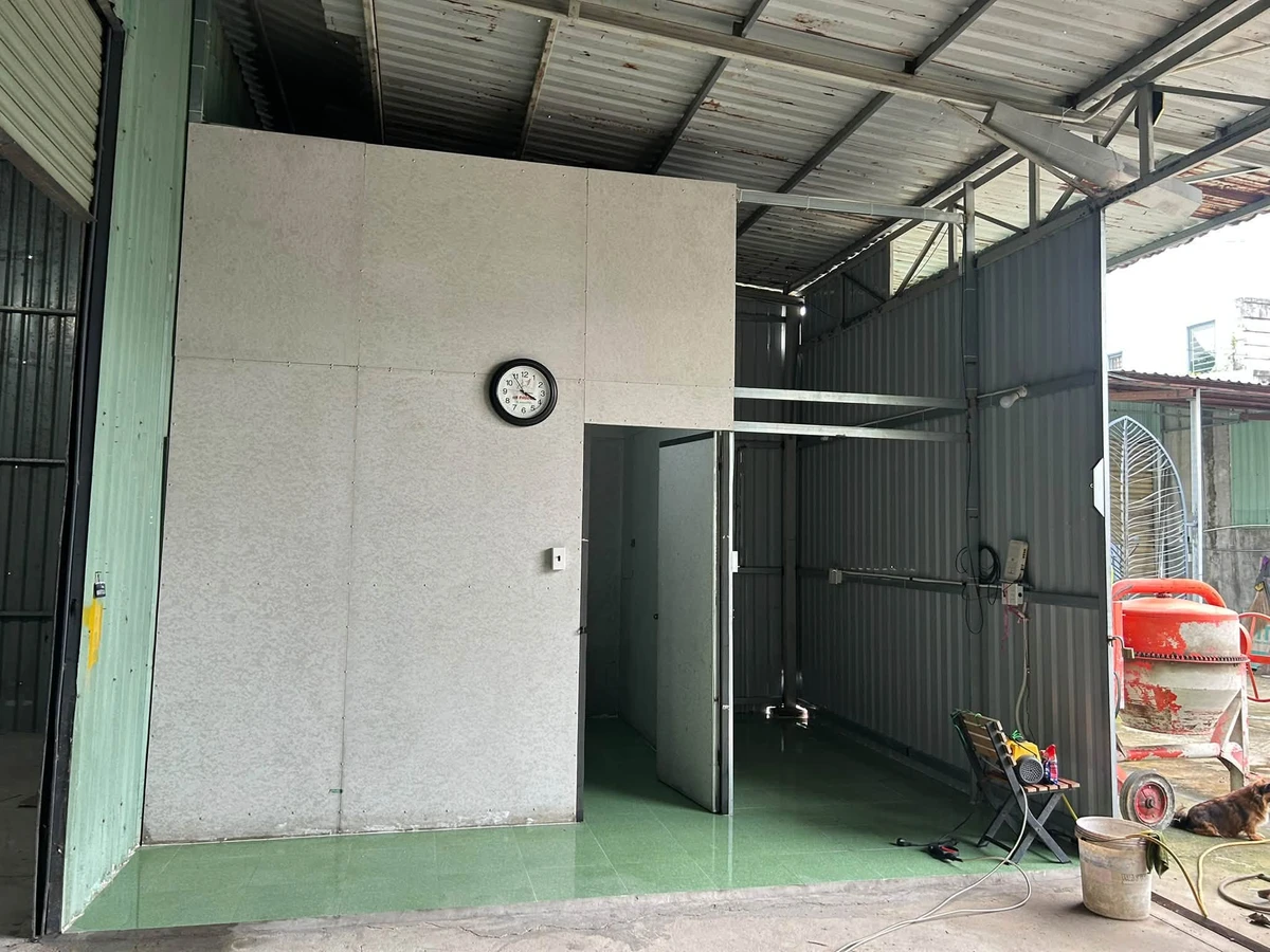Cho thuê kho 200m2 gần cây dầu đôi, Quận 12 - Ảnh thu nhỏ 2