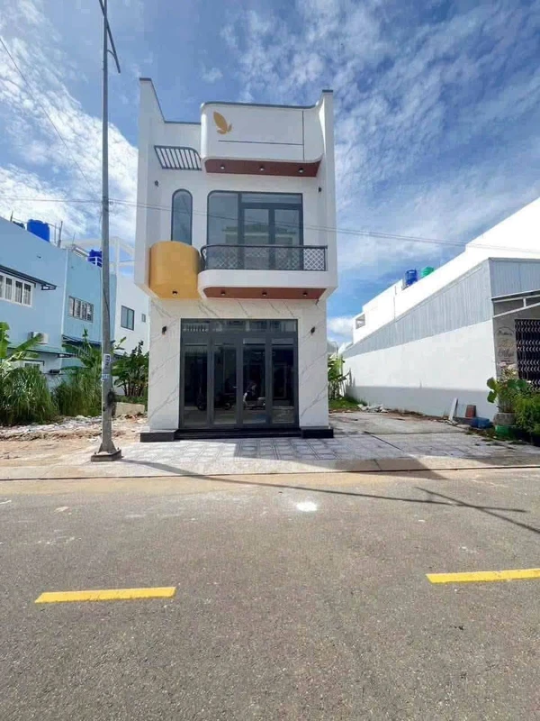 Bán nhà 4PN Rạch Giá 80m² giá 3,55 tỷ