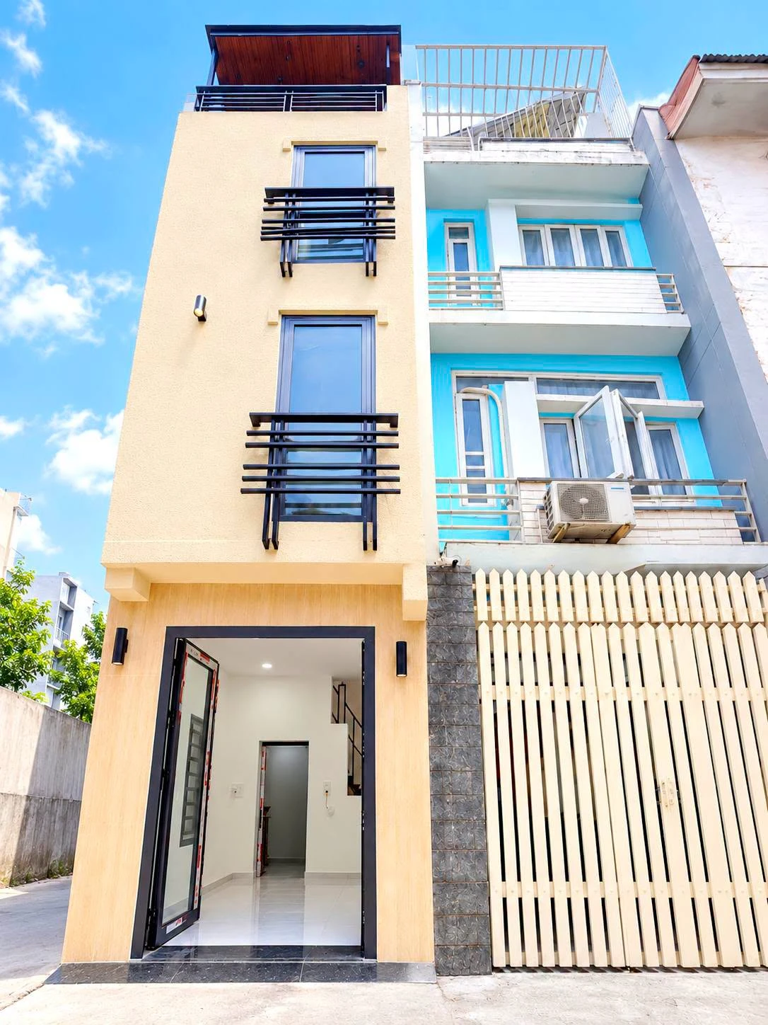 Bán nhà góc 4 tầng 15m² 2PN Quận 10, giá 3,25 tỷ - Ảnh 1