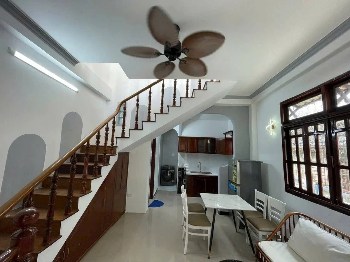 Bán nhà 1 trệt 1 lầu 35m2 đầy đủ nội thất, Phường Phú Thủy, Phan Thiết - Ảnh thu nhỏ 2