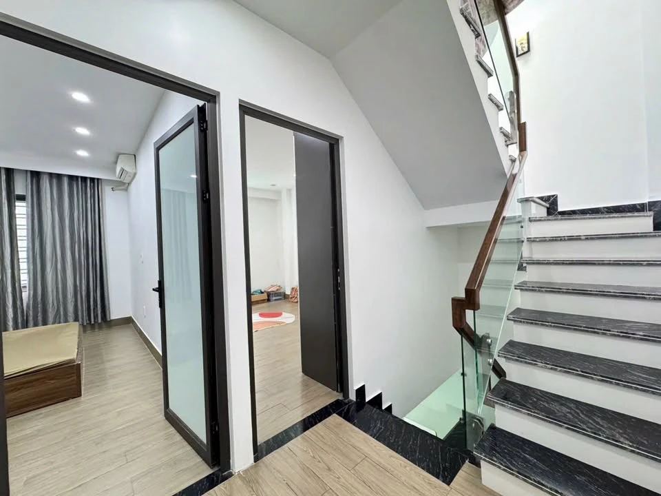Bán nhà 3 tầng 47m2, 3PN, 3WC Quận 12 - Ảnh thu nhỏ 5