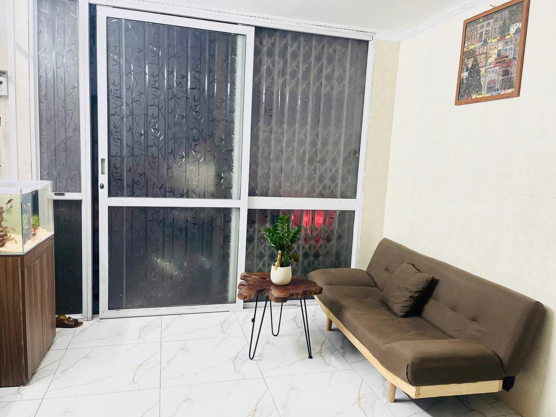 Bán nhà 2 tầng 30m mặt ngõ Hồ Sen, Quận 12 - 1.7 tỷ - Ảnh 1