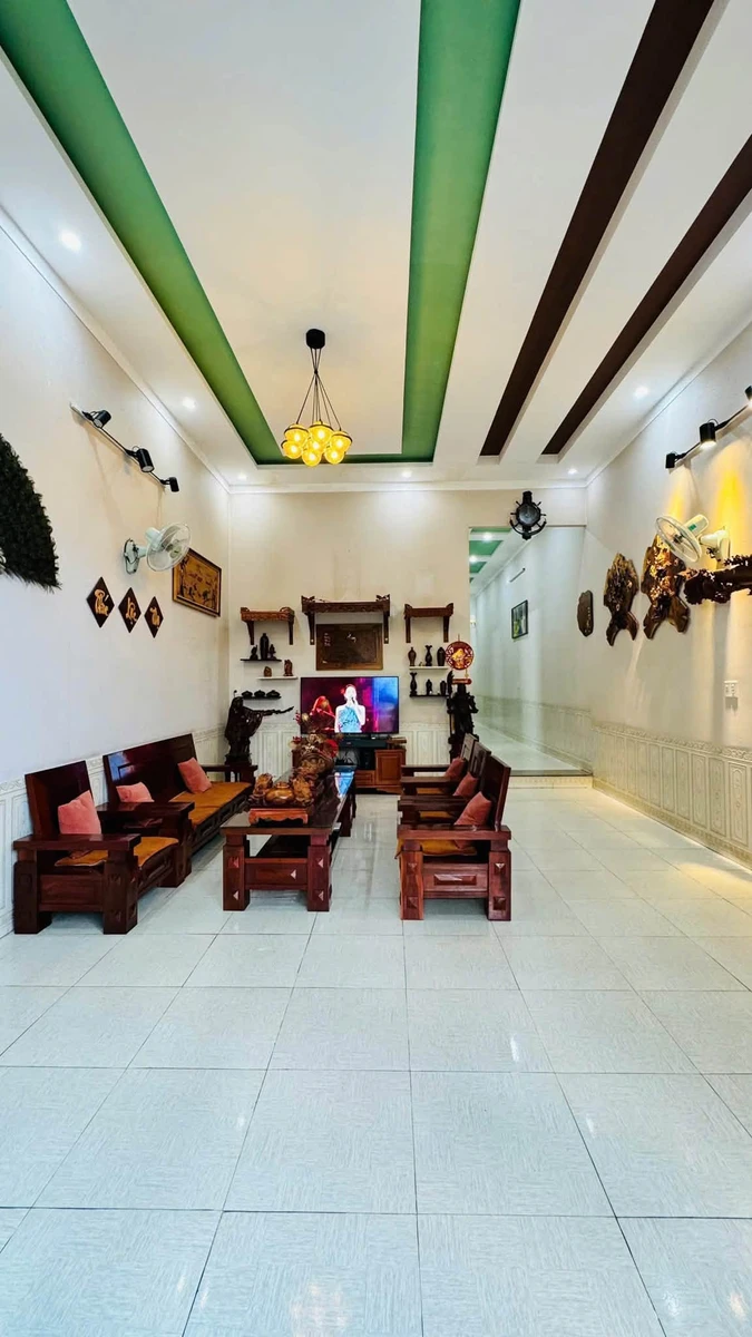 Bán nhà hẻm 266 Yên Mỹ, 3PN, sân oto, 3 tỷ 150 - Ảnh thu nhỏ 2