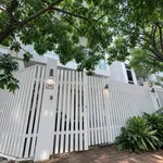 Cho thuê nhà phố cao cấp 7PN, 6WC, 160m² Quận 7 - Ảnh thu nhỏ 1