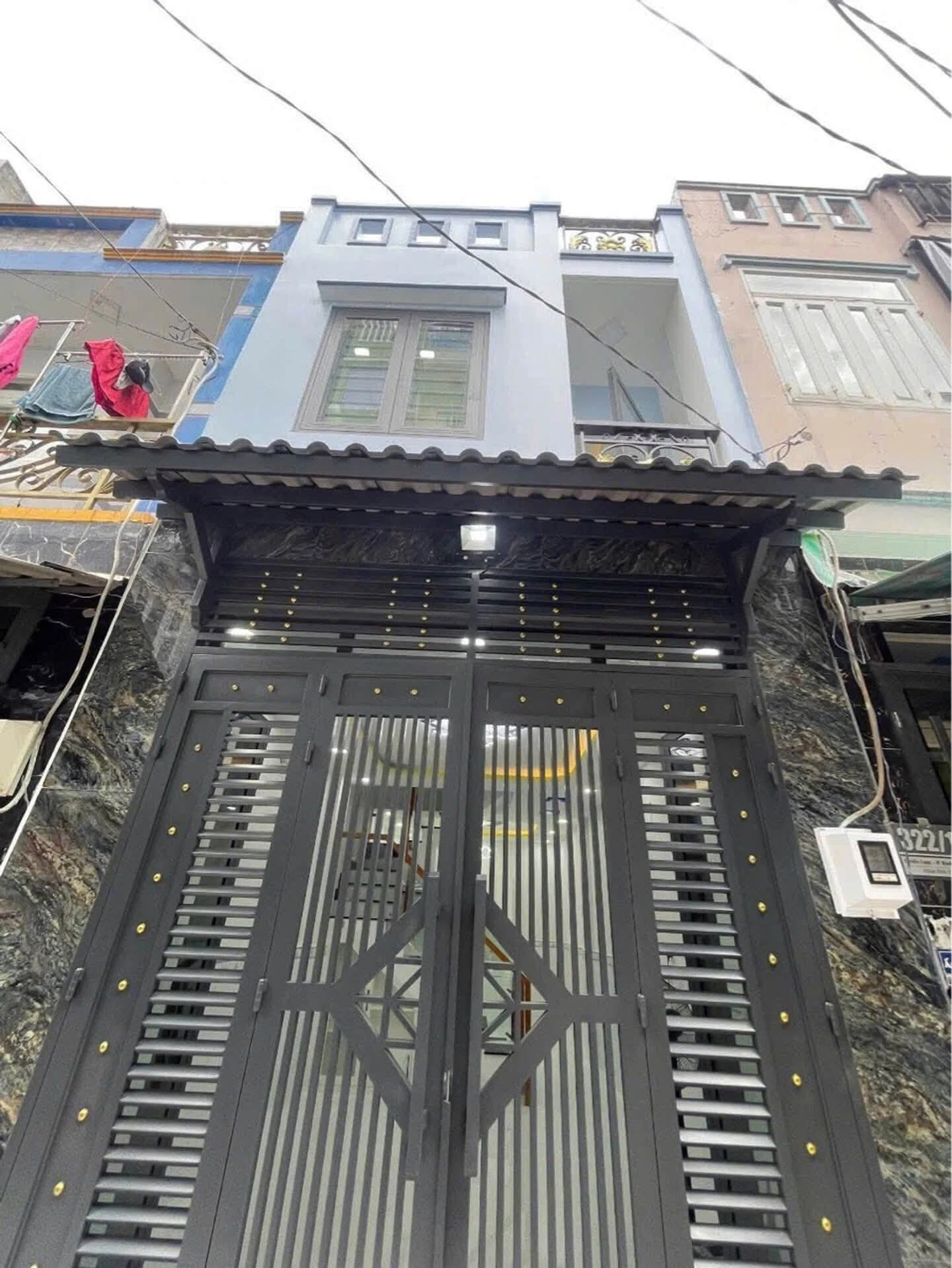 Bán nhà 2 tầng 35m2 gần chợ Bình Trị Đông, đường Chiến Lược, Bình Tân, giá khoảng 4 tỷ - Ảnh 1