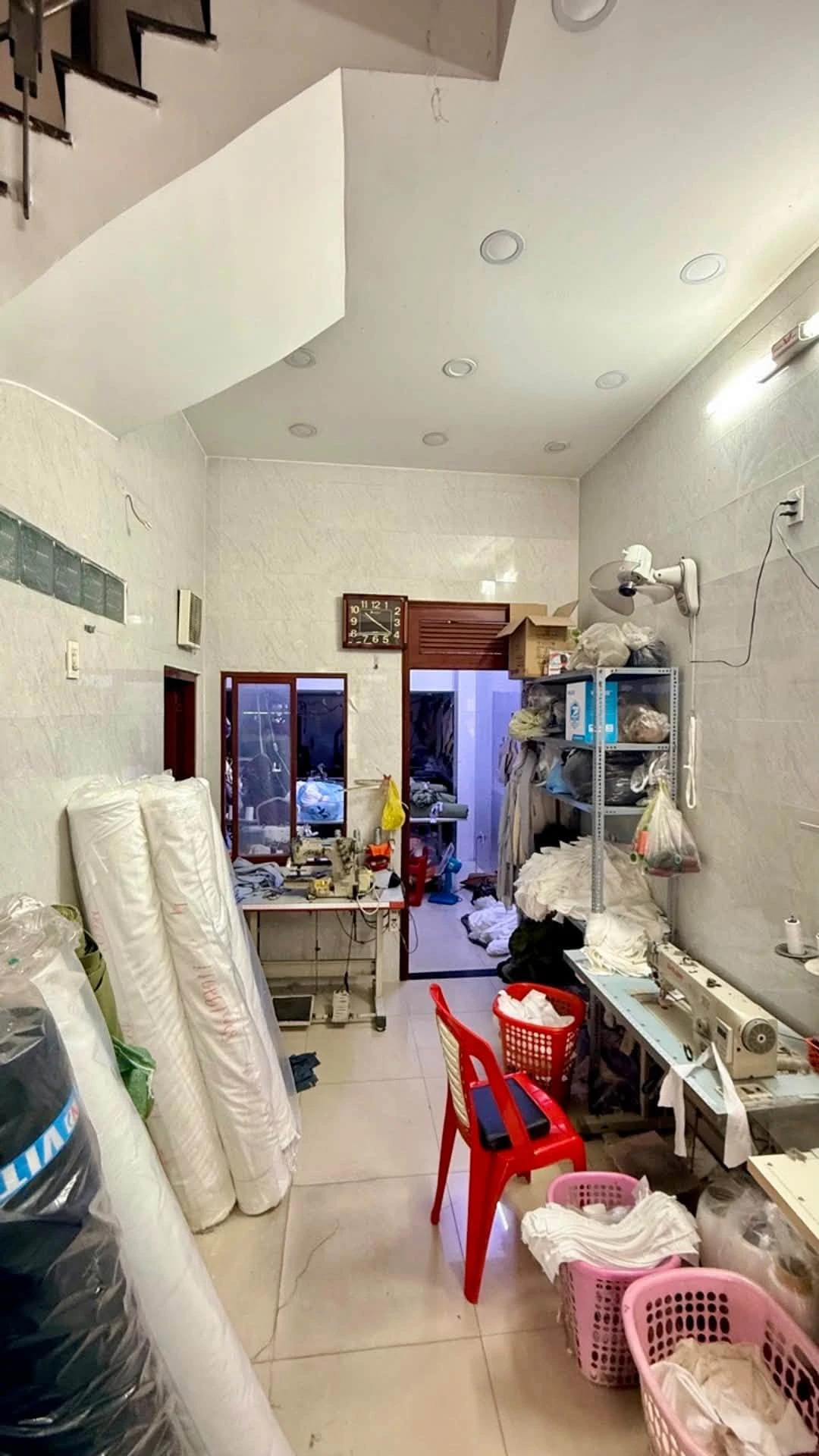 Nhà bán 4PN sân thượng Lê Trọng Tấn, 88m², 6 tỷ 680 triệu - Ảnh 1