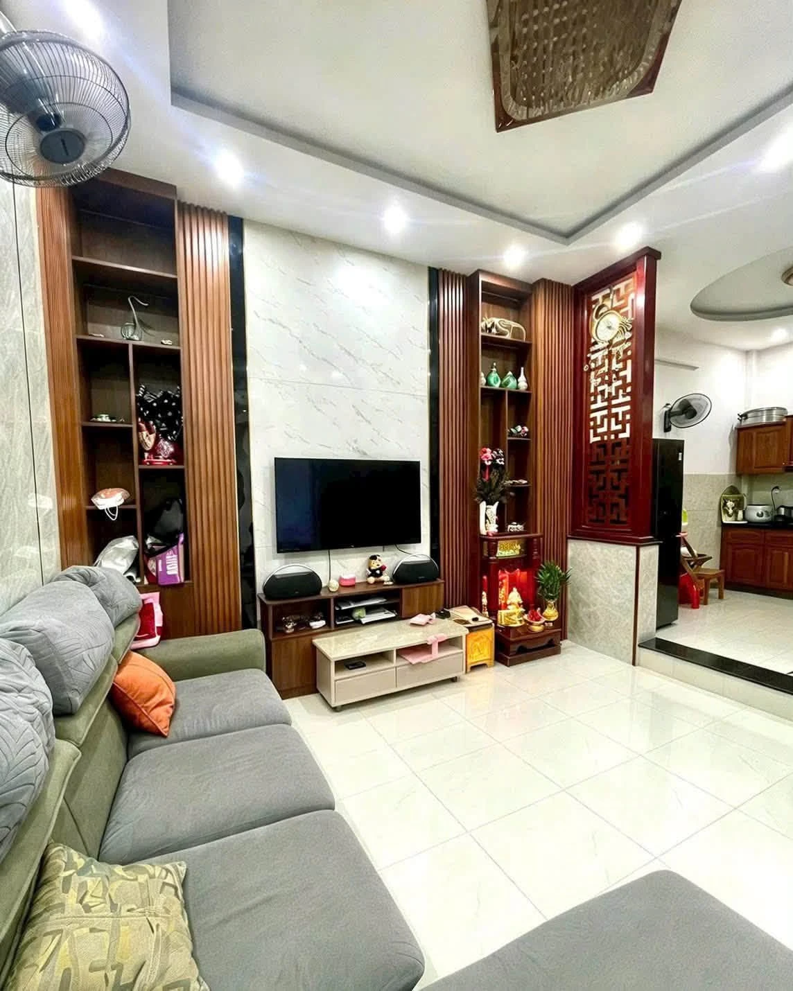 Bán nhà 3 tầng hẻm Trần Hưng Đạo 40m2, 3PN 3WC - Ảnh 1