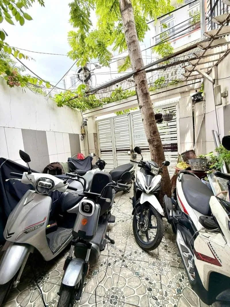 Bán nhà hẻm xe hơi 4 tầng 83m2 Đường số 14, Phường 8, Gò Vấp giá 7,7 tỷ - Ảnh thu nhỏ 5