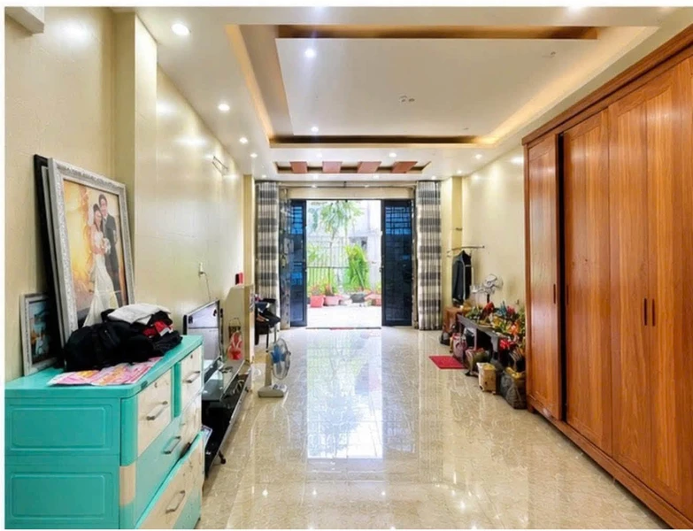 Bán nhà mặt đường 4 tầng 106m² Lê Chân, Hải Phòng
