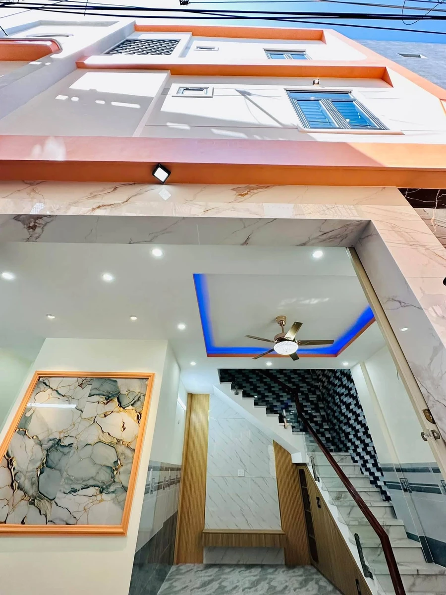 Bán nhà hẻm 40m2 3 phòng ngủ Xuân Diệu Quy Nhơn - Ảnh 1