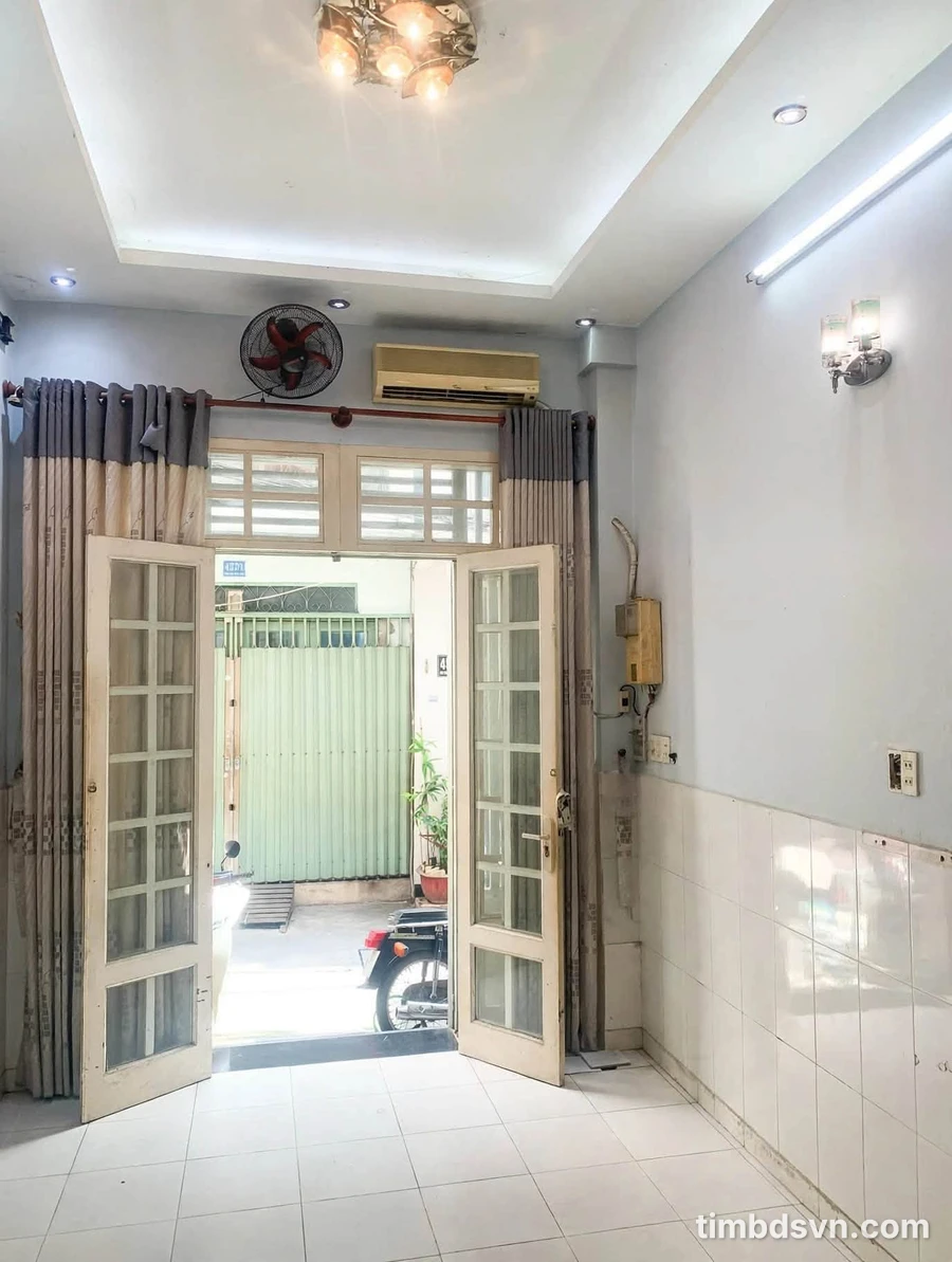 Cho thuê nhà 2 phòng ngủ Điện Biên Phủ Q3, 24m², 12 triệu/tháng - Ảnh thu nhỏ 3