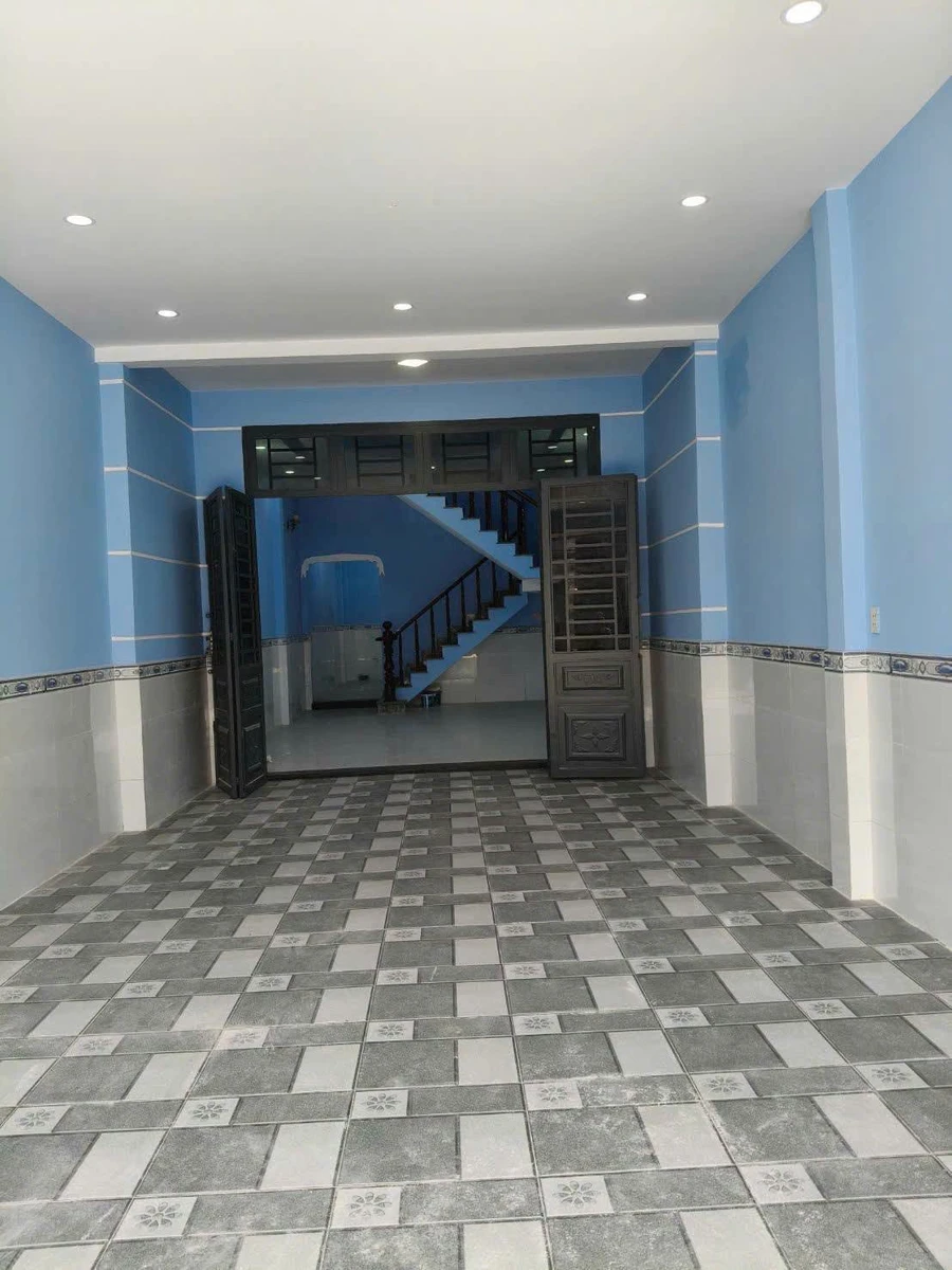 Bán nhà mặt tiền Phạm Thị Nghĩ 4,5x25m, giá 5,9 tỷ, gần KCN Vĩnh Lộc, Bình Chánh - Ảnh thu nhỏ 4