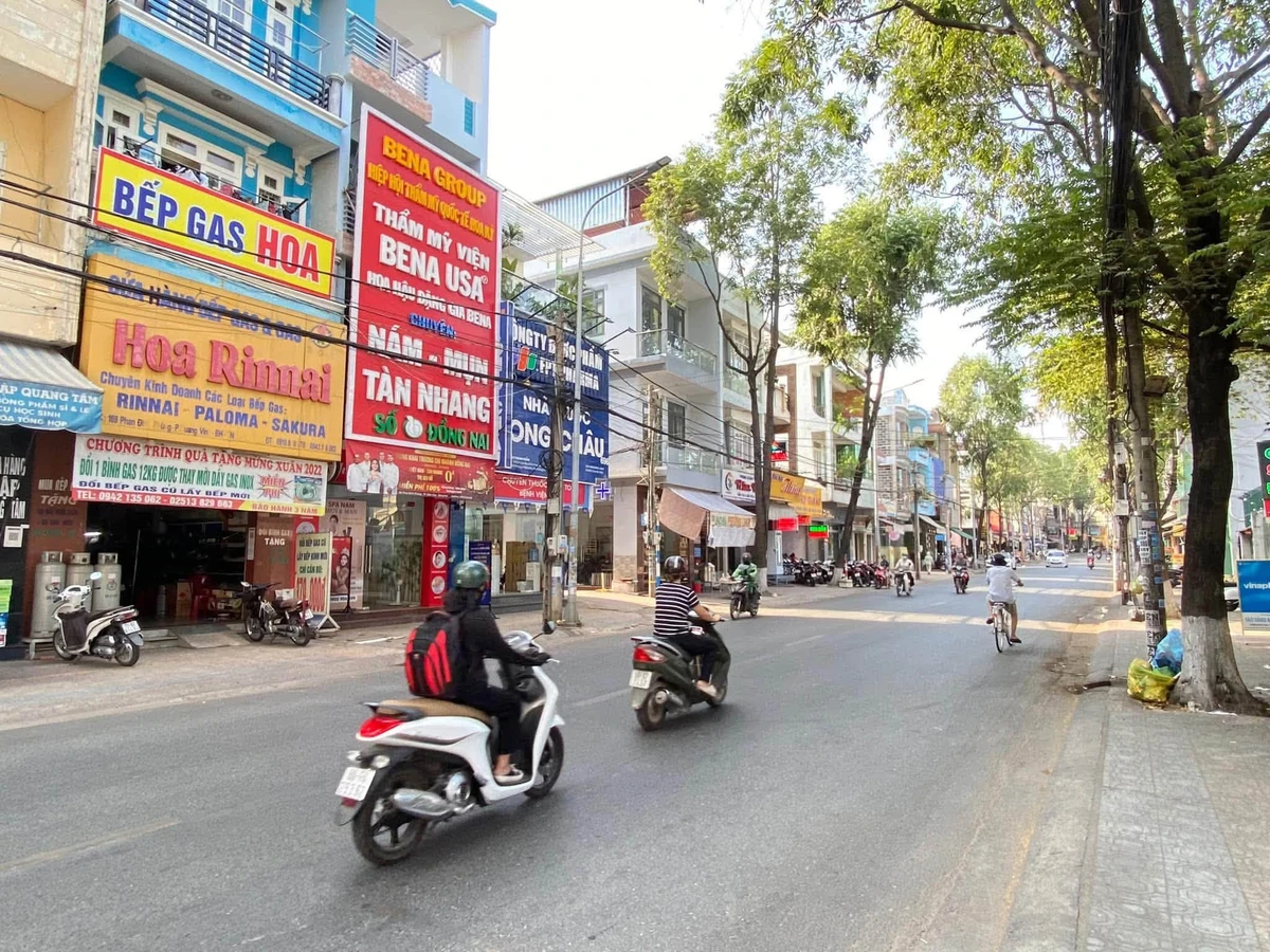 Bán nhà mặt tiền Phan Đình Phùng 186m2, 5 phòng, 14 tỷ - Ảnh thu nhỏ 4