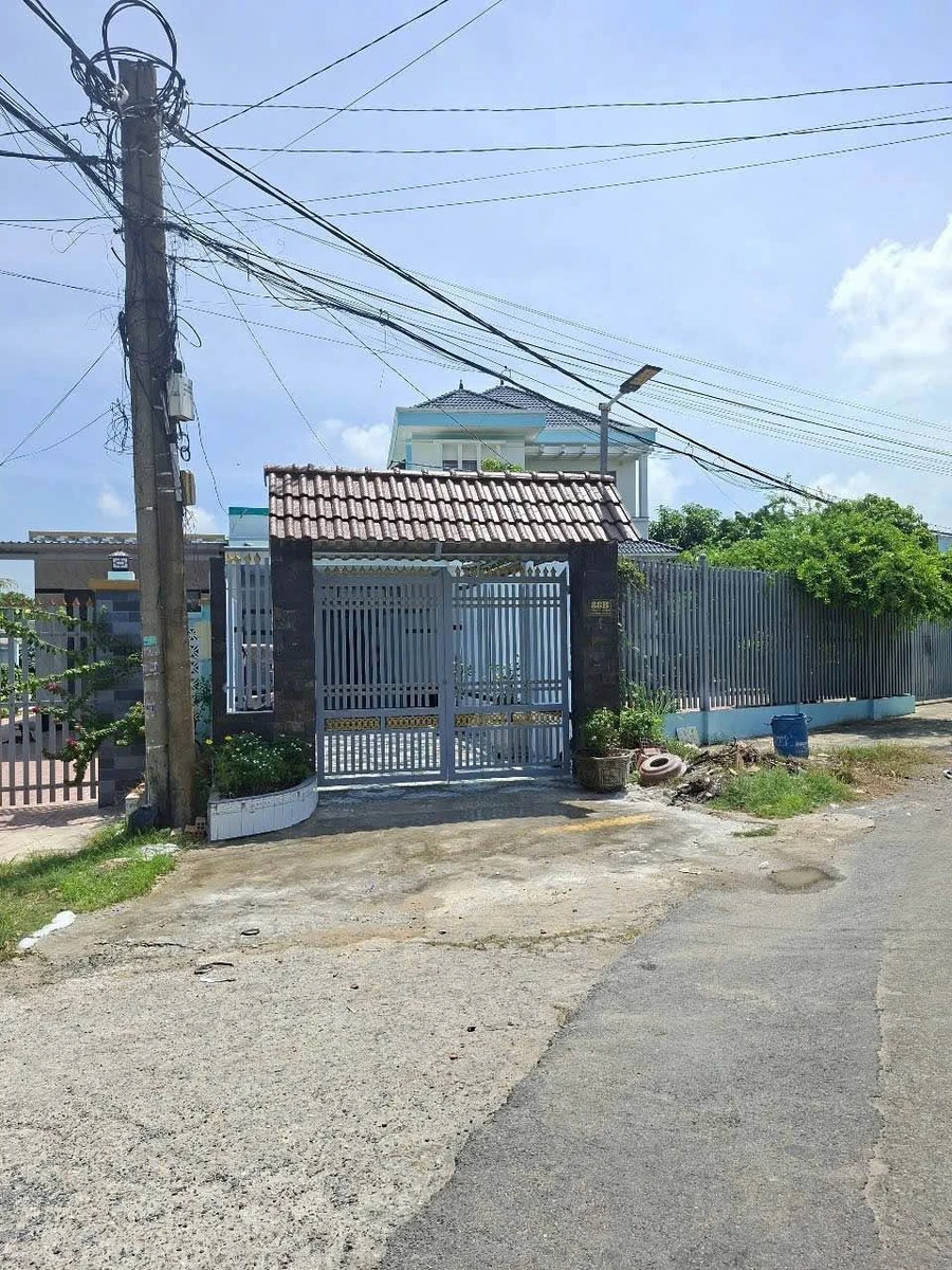 Bán nhà cấp 4 diện tích 4,7x30m, sổ hồng riêng, ấp Thượng, Tân Thông Hội, Củ Chi - Ảnh 1