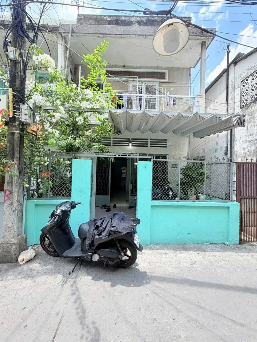 Bán nhà 100m2 3 phòng ngủ Trường Sơn Quận 10 - Ảnh 1