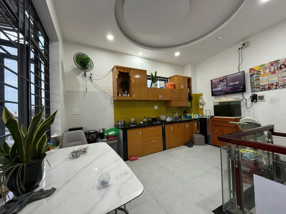 Bán nhà 3 tầng 53.7m² gần siêu thị Go Nha Trang 3.2 tỷ - Ảnh thu nhỏ 4