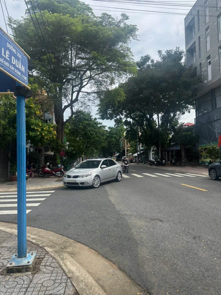 Bán đất mặt tiền Lê Duẩn Bà Rịa 52.4m2, giá 5 tỷ - Ảnh thu nhỏ 2