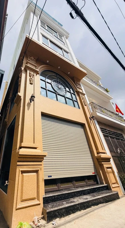 Nhà mặt ngõ 5 tầng Nguyễn Công Hoà, 45 m², 4 PN, 5 tỷ 380 triệu