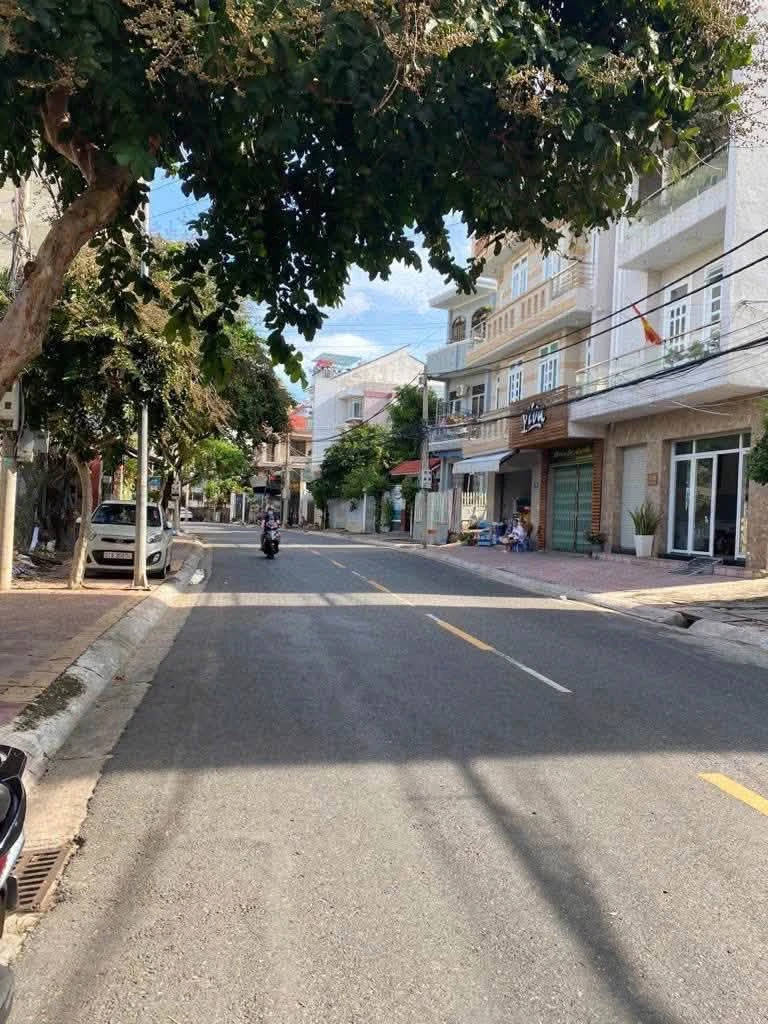 Bán nhà mặt tiền Phan Chu Trinh Vũng Tàu 85m2, 10.2 tỷ - Ảnh 1