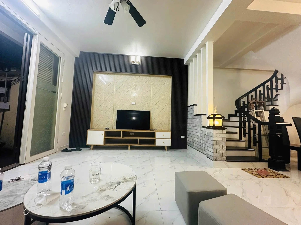 Cho thuê nhà 4 tầng 45m2 ngõ Mỹ Đình 15 triệu/tháng - Ảnh thu nhỏ 3