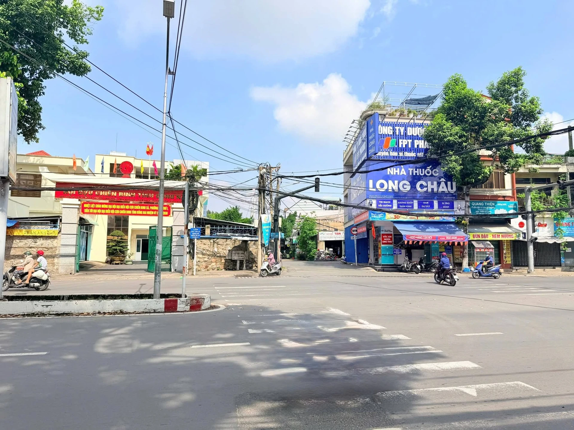 Bán đất thổ cư sổ hồng riêng 4x23,5m đường Lương Văn Nho, Phường Tân Phong - Ảnh 1