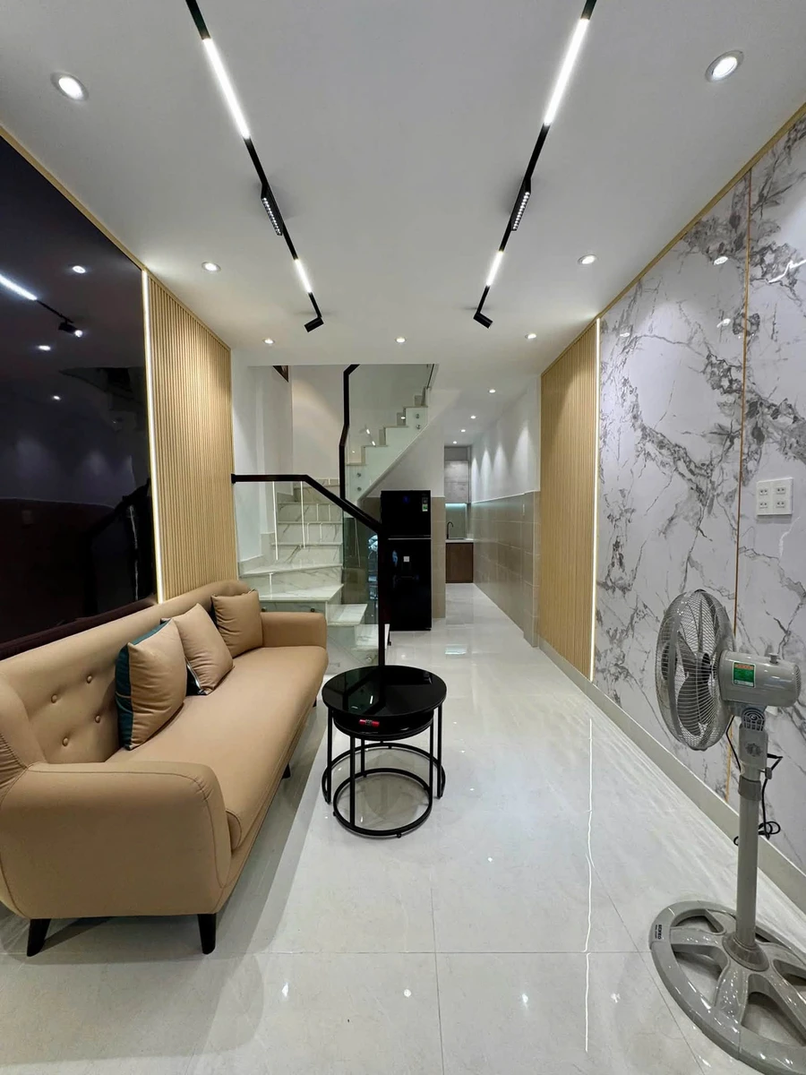 Bán nhà 2 tầng 2PN hẻm 3.5m sát mặt tiền khu Bàu Cát, Tân Bình, giá 4,55 tỷ - Ảnh thu nhỏ 2