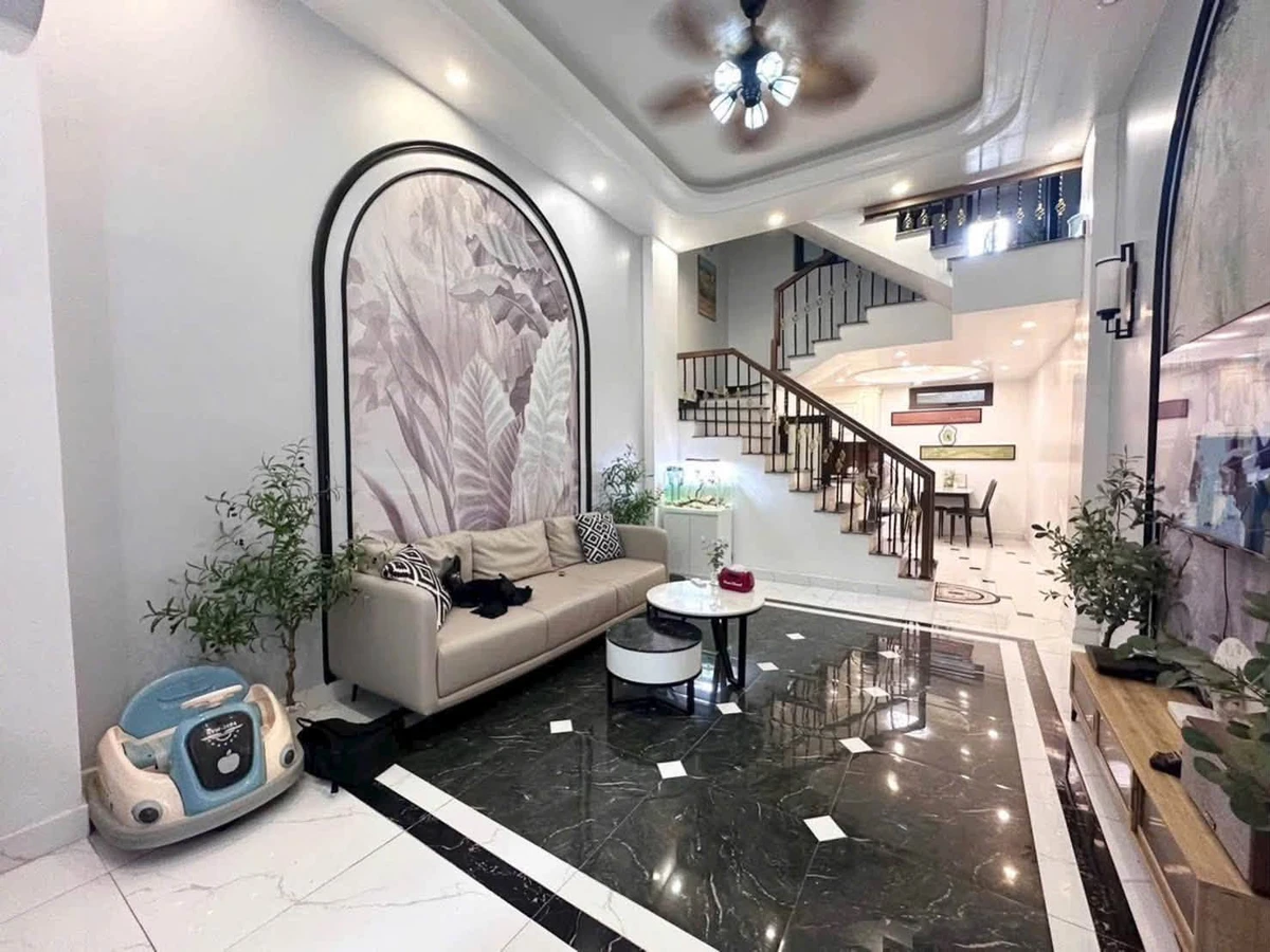 Bán nhà Indochine 3,5 tầng full nội thất 45m2 khu Chợ Hàng - Hồ Sen, Hải Phòng - Ảnh thu nhỏ 3
