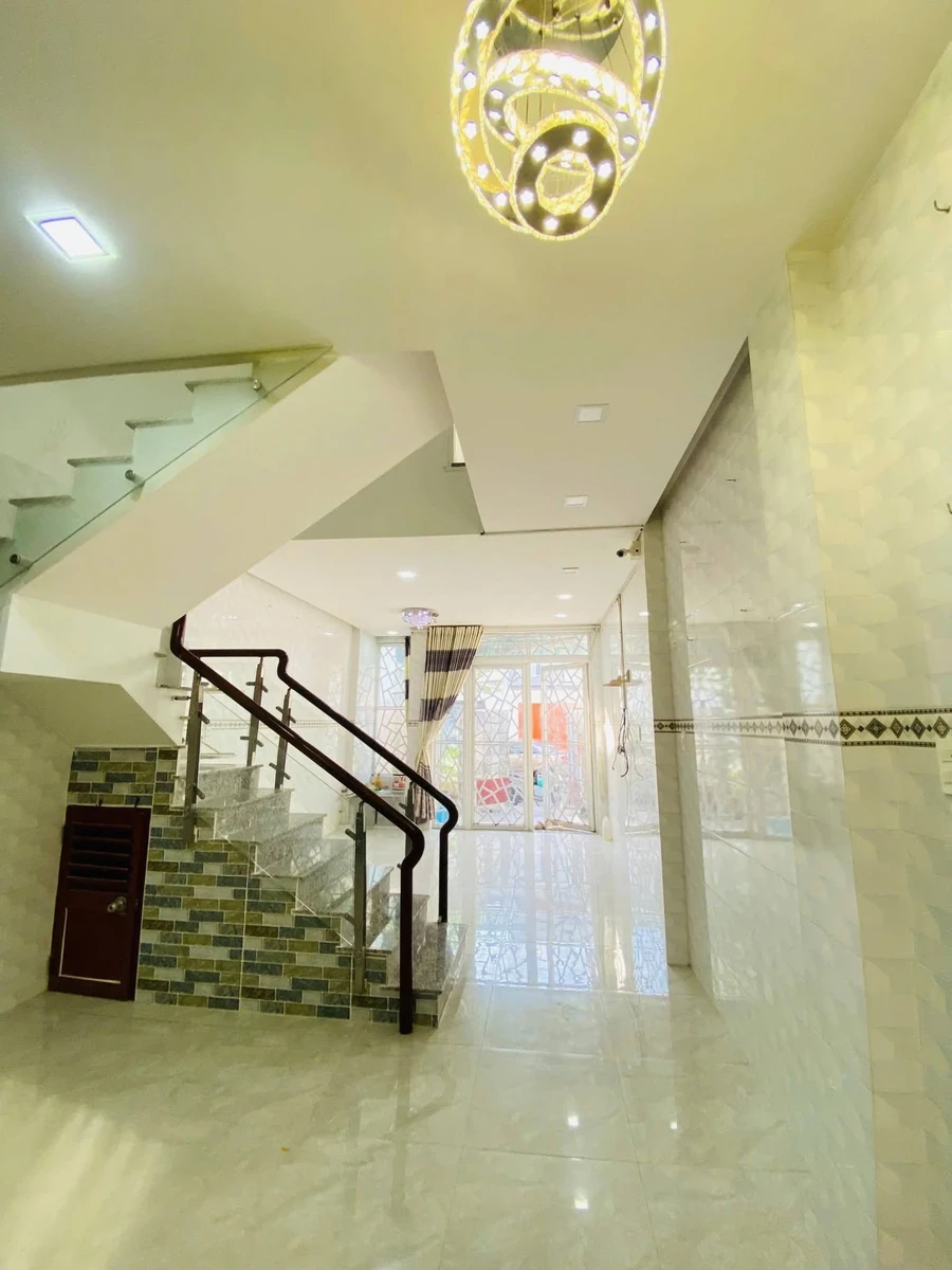Bán nhà mặt tiền Dương Bạch Mai, 80m², 2 PN, Rạch Giá - Ảnh thu nhỏ 3