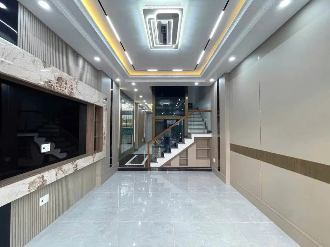 Bán nhà 5 tầng 6 phòng ngủ 60m2 Ngô Gia Tự 9,9 tỷ - Ảnh thu nhỏ 3