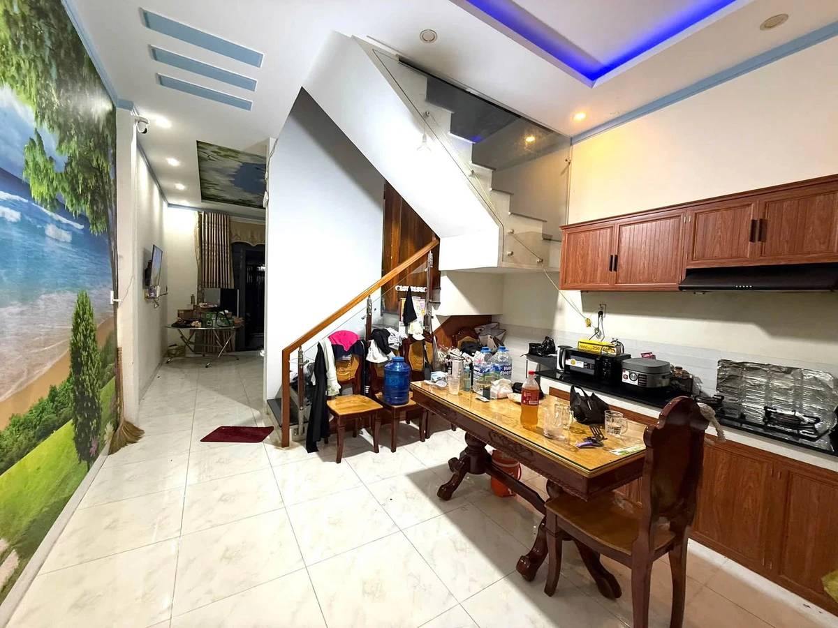Bán nhà mặt tiền kinh doanh Tân Hòa 110m², 3 phòng ngủ, 3 tỷ 580 triệu - Ảnh thu nhỏ 4