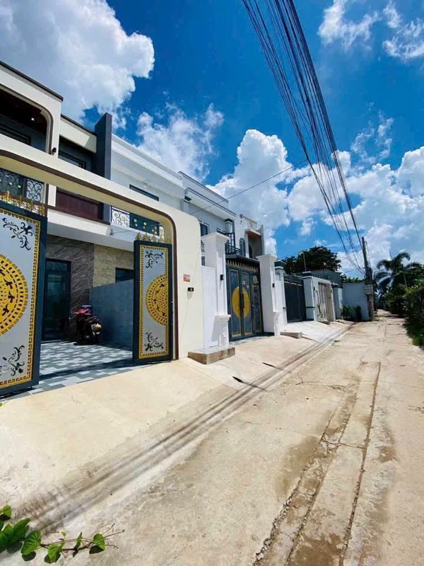 Bán nhà 3PN mặt tiền Ba Nhơn Tân Kim Long An 96.6m²