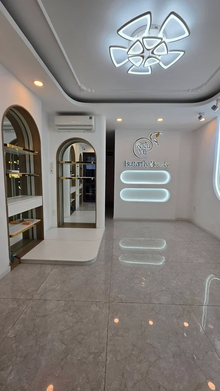 Bán nhà mặt tiền kinh doanh Phan Văn Trị Quận 5, 32m² trệt 3 lầu