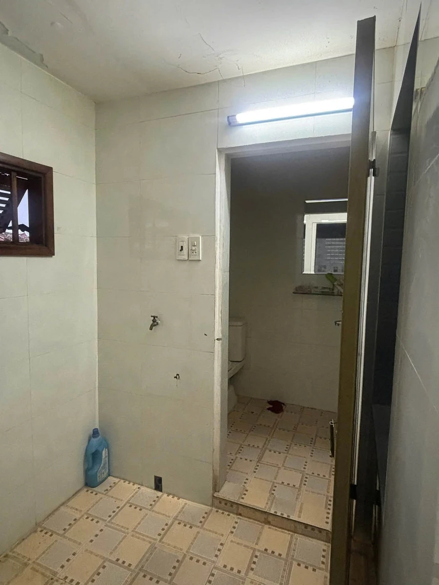 Cho thuê nhà 2 tầng 66m2 mặt tiền Thân Trọng Một, Huế - Ảnh thu nhỏ 5