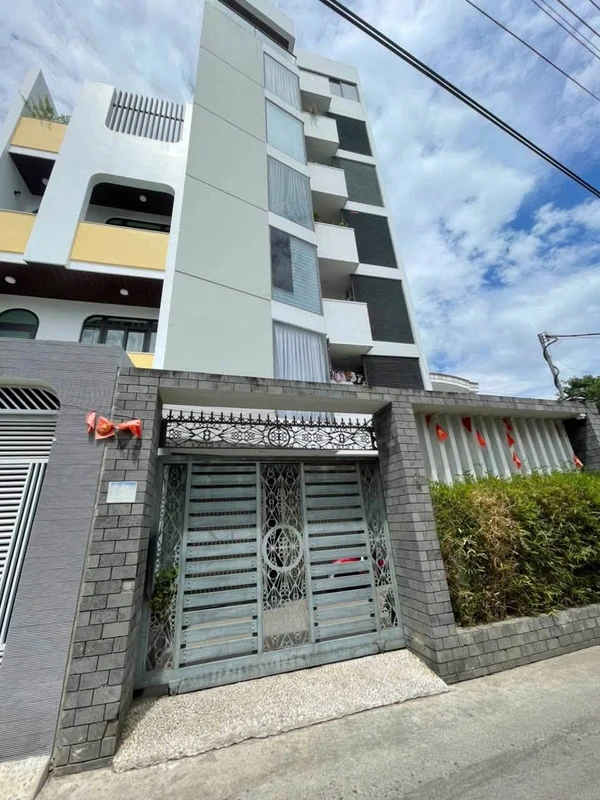 Bán nhà 7 tầng 14 căn hộ cho thuê, Nha Trang 16 tỷ