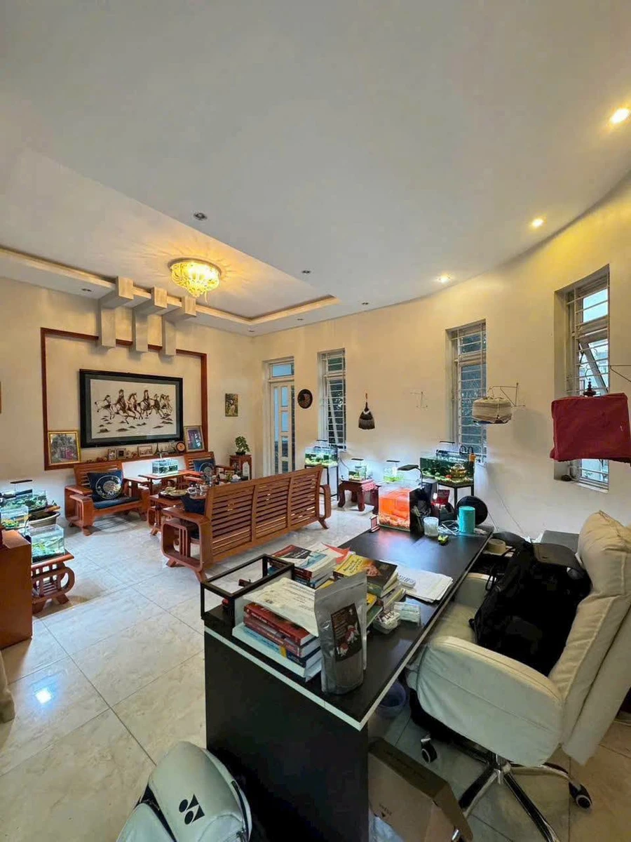 Bán nhà góc 1 trệt 2 lầu 102m2 Bình Chánh 8 tỷ 3 - Ảnh thu nhỏ 3