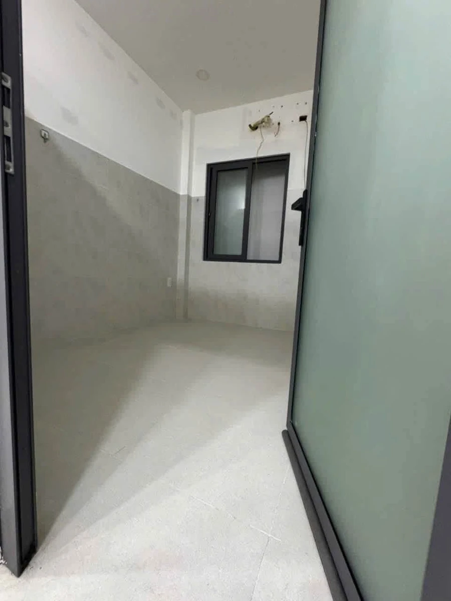 Cho thuê nhà 2PN 30m² 11 triệu/tháng Phú Nhuận - Ảnh thu nhỏ 3